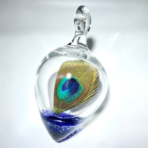 Leash Glass Peacock Feather Pendant With Blue Frit - Tha Bong Shop 